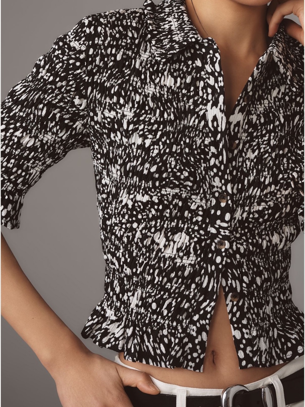 Maeve Smocked Button Front Top Anthropologie Black & White Short Sleeve Shirt M